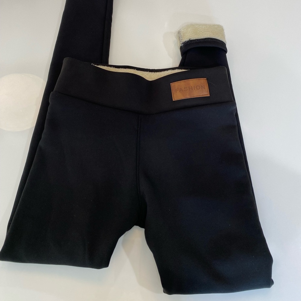 Size:-s Winter pant
